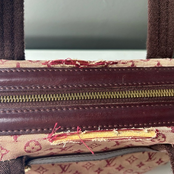 Louis Vuitton Monogram Mini Lin Josephine PM Handbag VI0072 - Picture 13 of 15